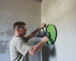 Eibenstock Ponceuse Mur Et Plafond 10.095.30 Machine à Plâtrer EPG 400 Avec Disque éponge De 400 Mm En Coffret Plastique -Ponceuses Soldes 10 095 30 machine a platrer epg 400 avec disque eponge de 400 mm en coffret plastique 4